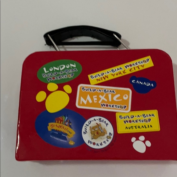 Build-a-bear LOT - clothes, shoes, suitcase + - Picture 3 of 11